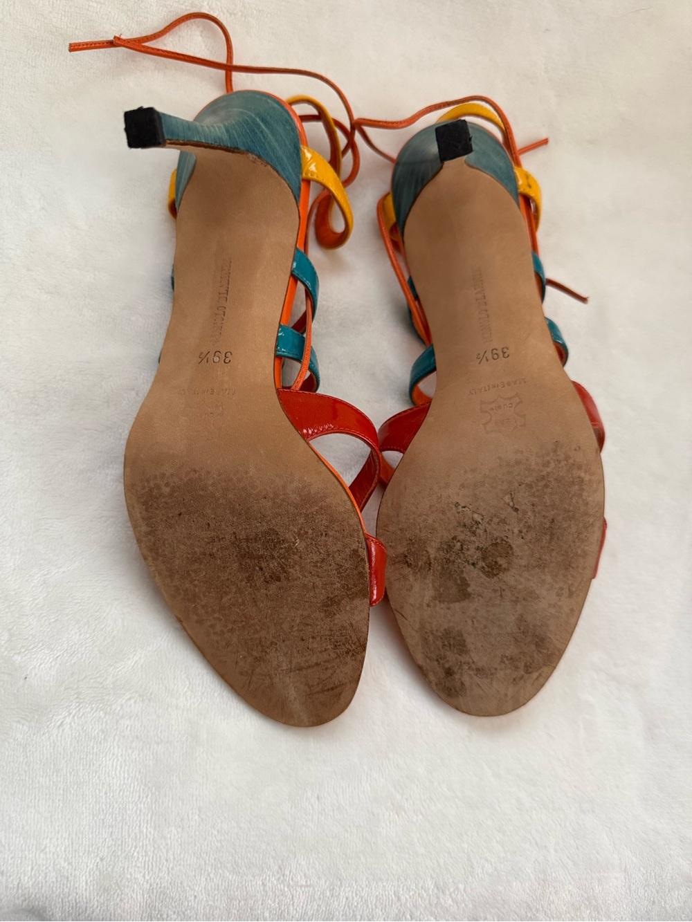 Manolo Blahnik Patent Leather Lace Up Ankle-Tie Hees - Picture 5 of 5